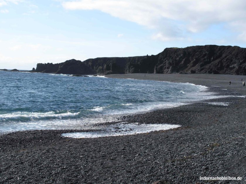 Schwarzer Strand