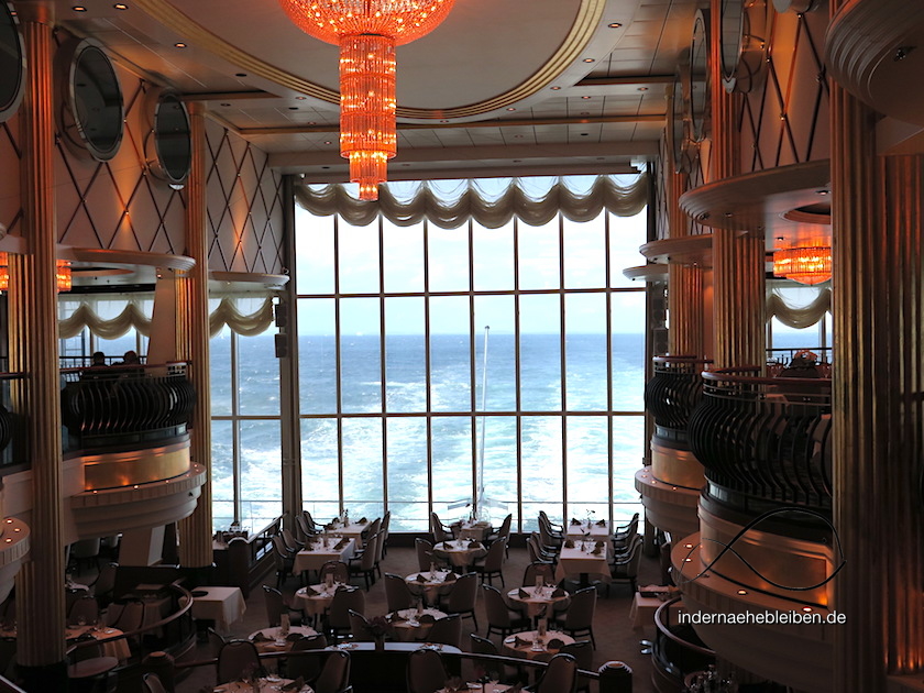 Oceanic Restaurant