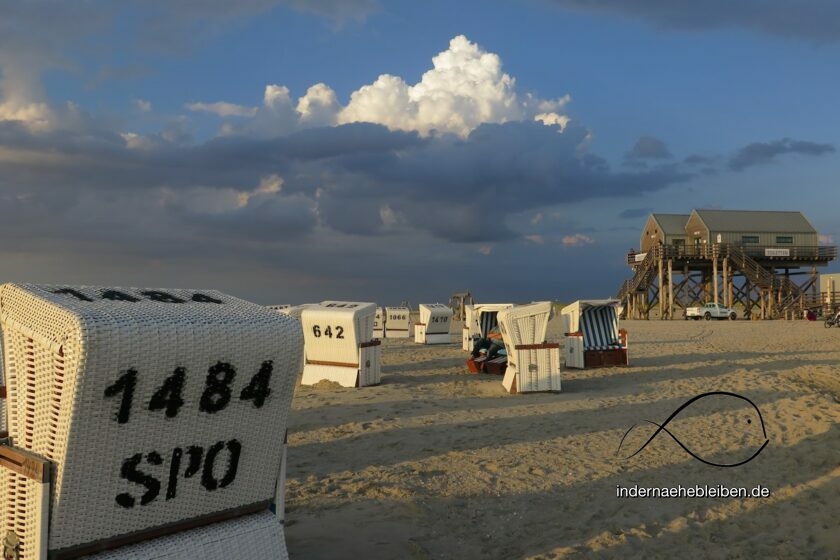 Mit dem Auto an den Strand