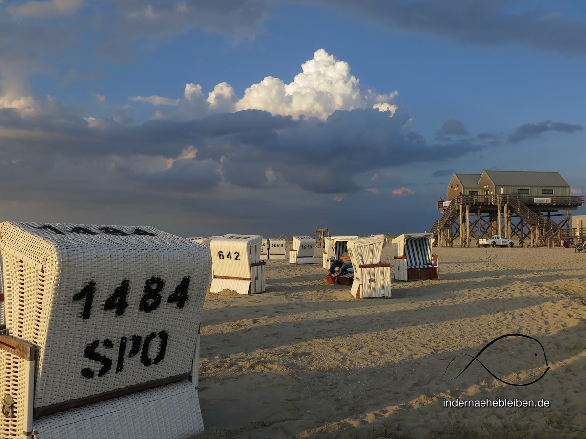 Mit dem Auto an den Strand